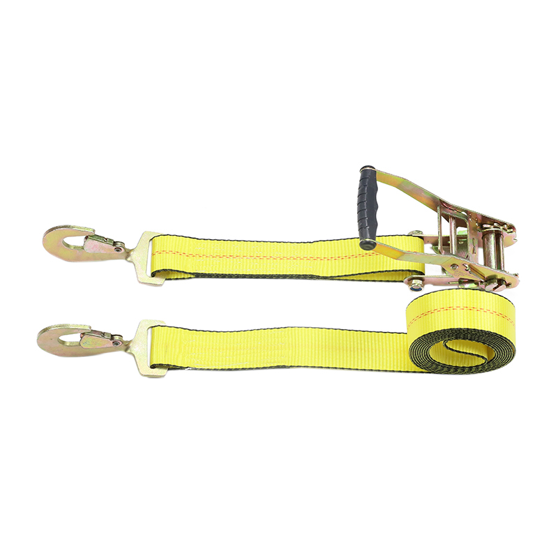 Sangles à cliquet Redline 2'' X 27' pour un transport sécurisé des marchandises
