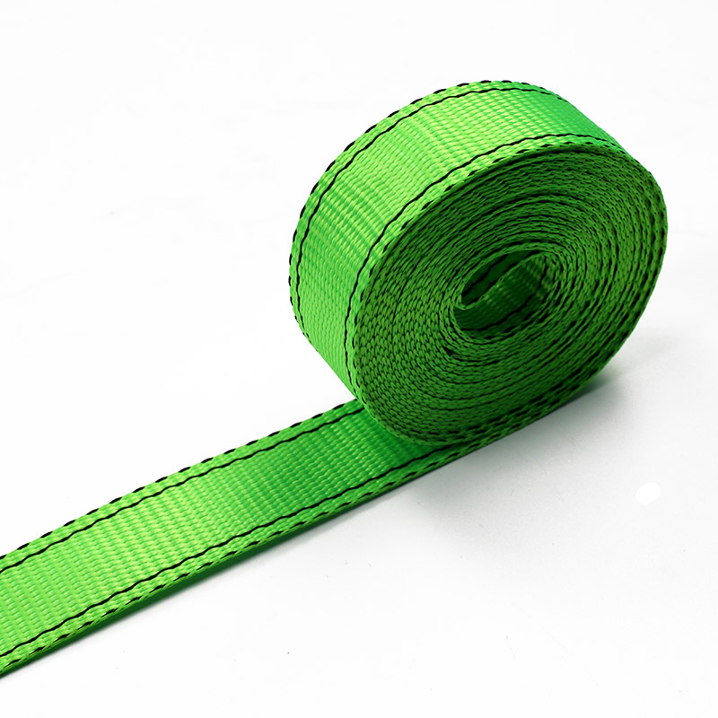 Le double crochet en J des sangles à cliquet de 25 mm